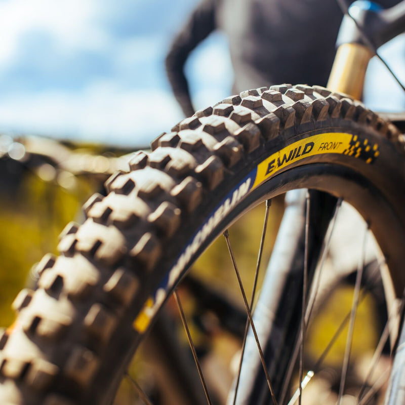 E-Wild Racing Front Black - 29" x 2.60"