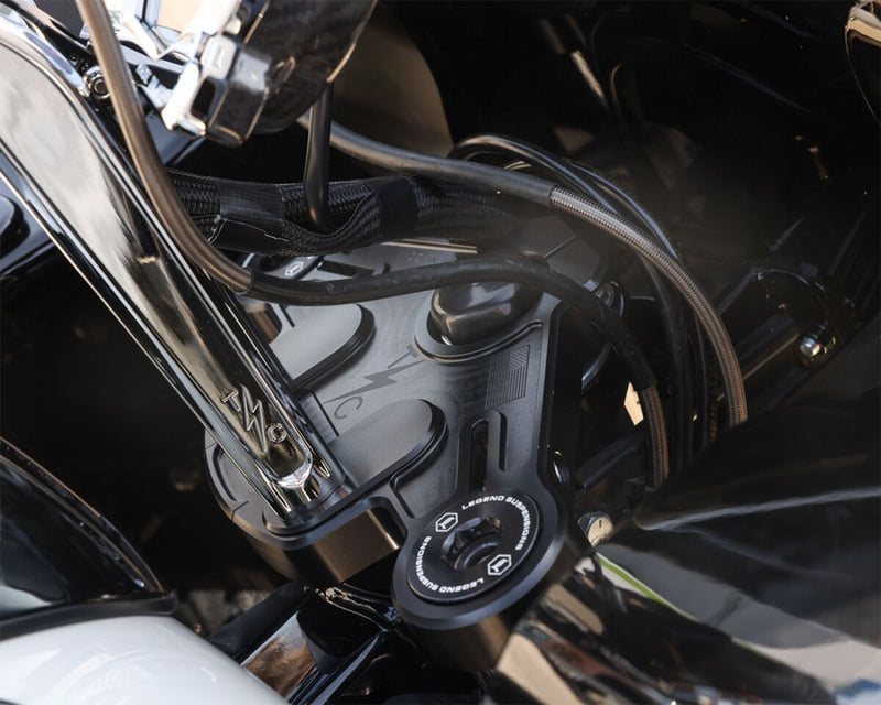 Road Glide Top Tree Black For Harley Davidson FLTRK 1868 ABS