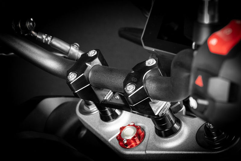 2D.GT Handlebar Risers Black For Suzuki DL 1050 ABS