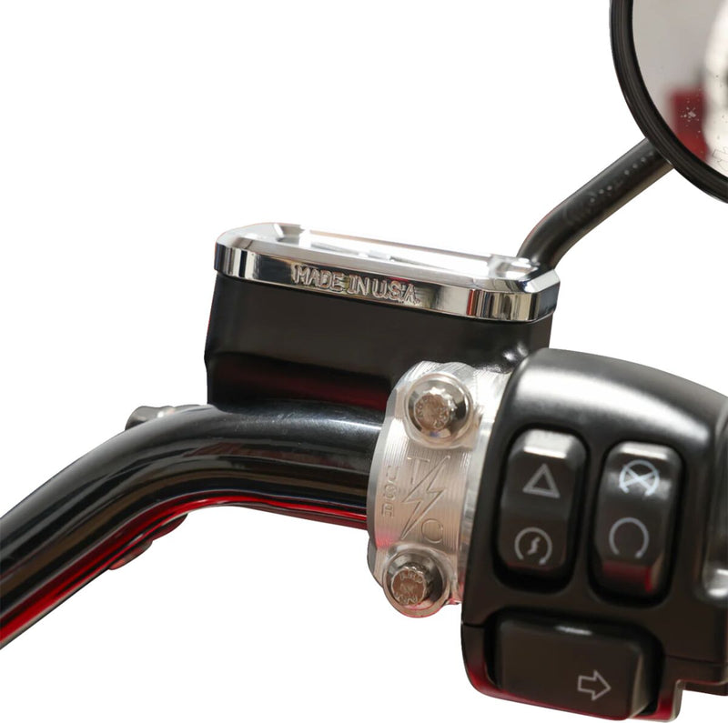 Master Cylinder Cover Black / Silver For Harley Davidson FLDE 1750 ABS