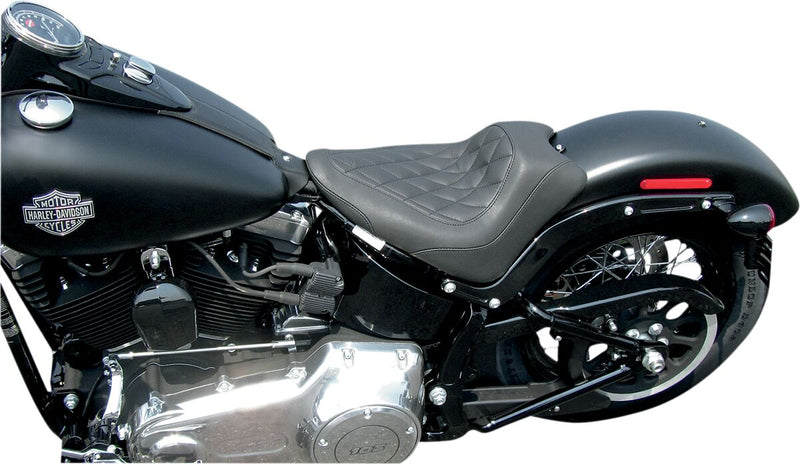Wide Tripper Solo Seat Black For Harley Davidson FLS 1690 2012-2017