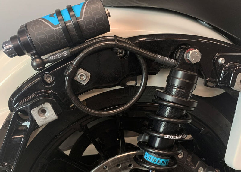 REVO ARC Remote Reservoir External Mount Black / Powder-Coated For Harley Davidson FLHR 1584 2009-2011