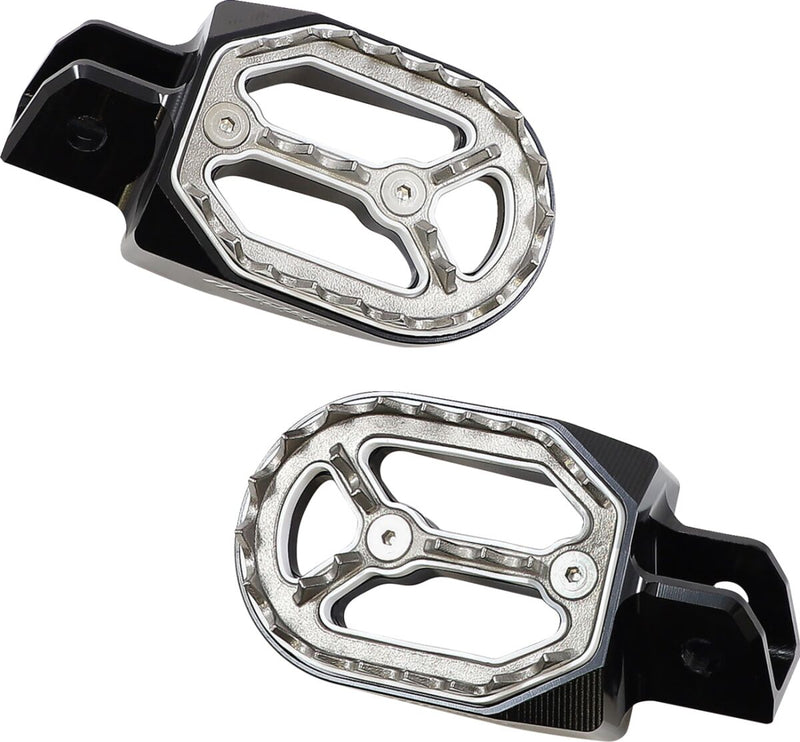 Qualifier Foot Pegs Black / Chrome