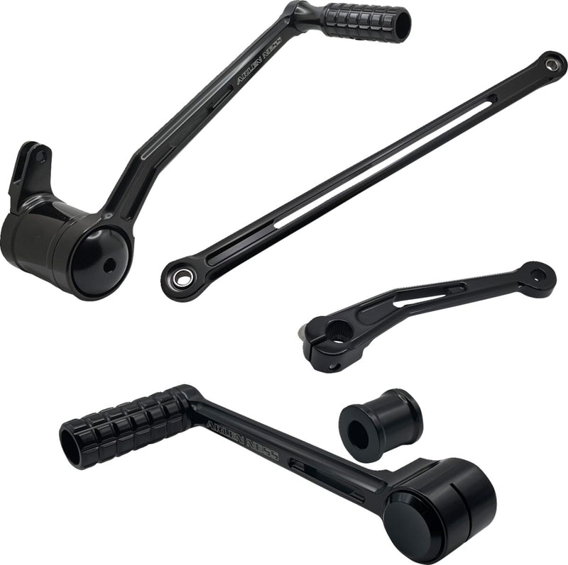 SpeedLiner Foot Control Kit Anodized / Black For Harley Davidson FLH 1868