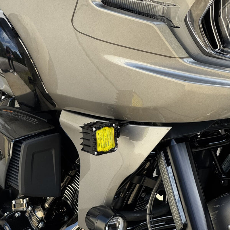 Shark Demon® LED Front Turn Signals Yellow For Harley Davidson FLTRX 1923 ABS 2024-2025