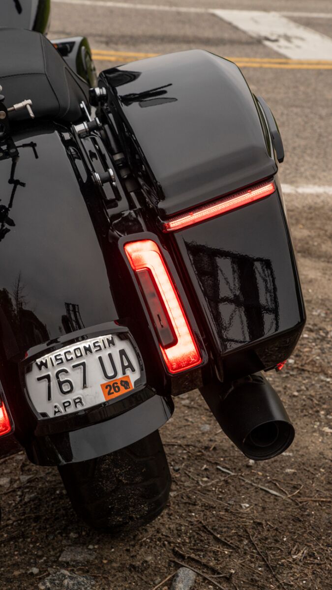 Bag Blades With Lightstrike For Harley Davidson FLHX 1923 ABS 2024-2025