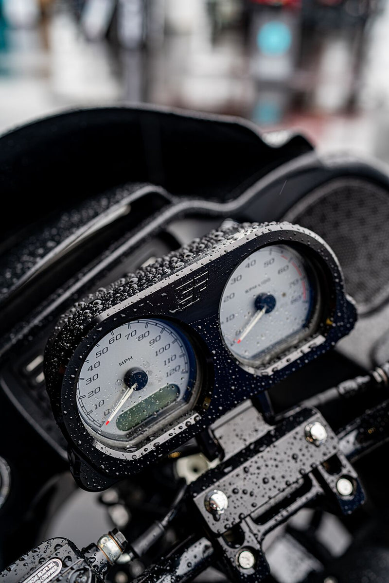 Gauge Mount Black For Harley Davidson FLHC 1750 ABS 2018-2021