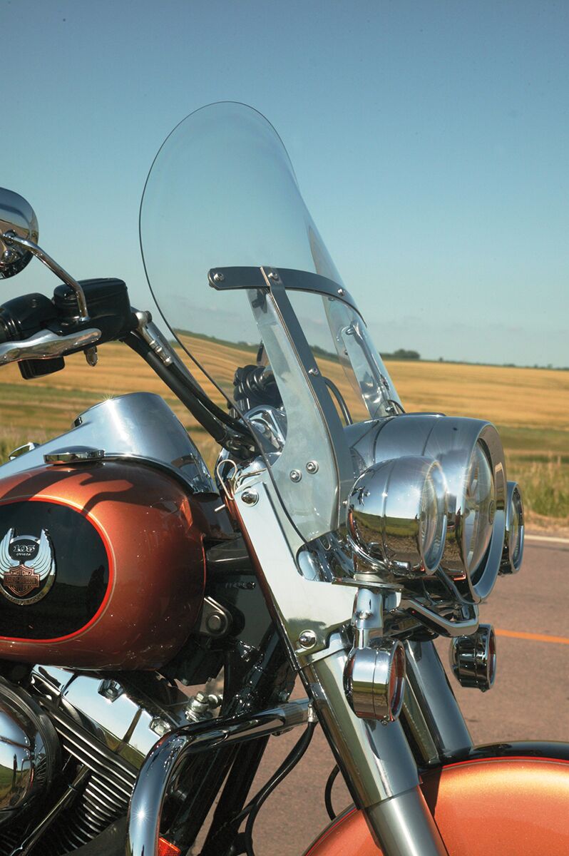 Flare Billboard Windshield Clear For Harley Davidson FLD 1690 2013