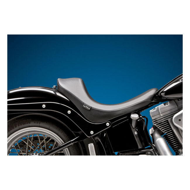 Villain Solo Seat For Smooth For 06-17 Softail With 200 MM Rear Tire (NU)