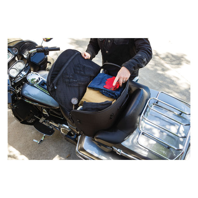 Kuryakyn Momentum Wanderer Touring Seat Bag Black