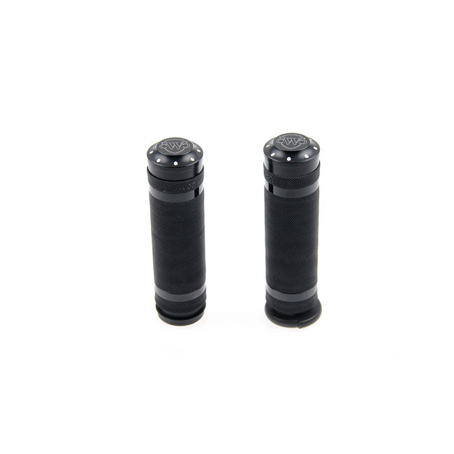 Grooved Handlebar Grips With Logo Black - 1" / 25.4 MM For 08-21 H-D With E-Throttle Excl. 18-21 FLTRXSE