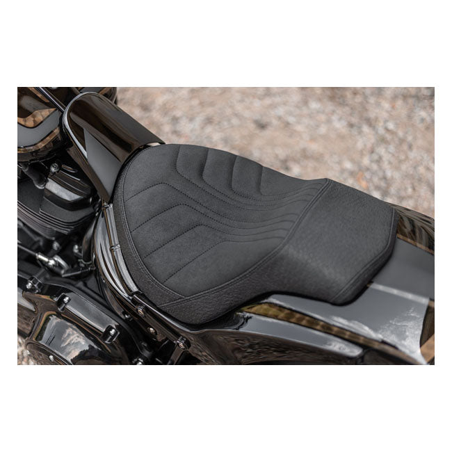 Killer Custom Seat for Avenger fender kit