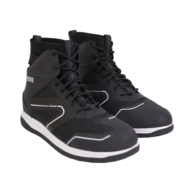 By City Cleveland Shoes Black