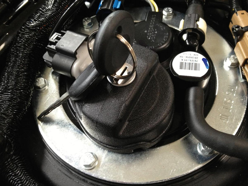 Lockable V-Rod Gas Cap Black