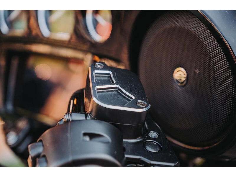 Front Brake Master Cylinder Cover Racing Black Cut
