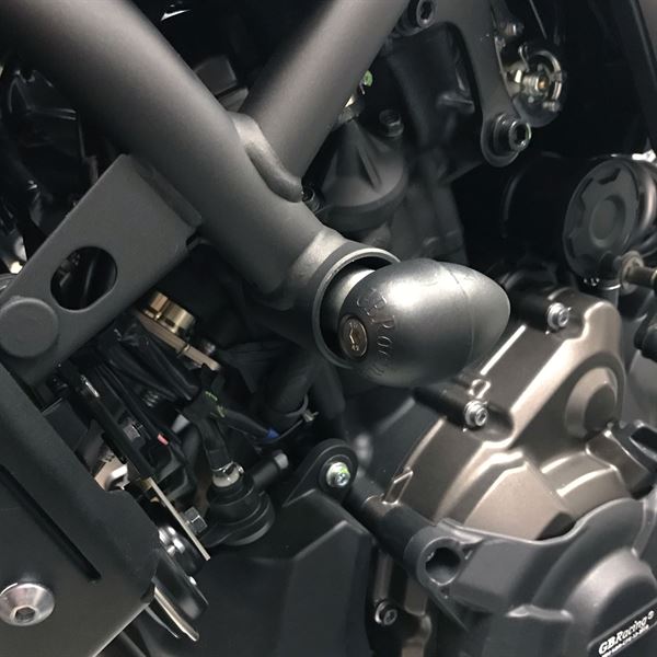 Bullet Frame Slider Set Street Black For Yamaha MT-07 2014-Current