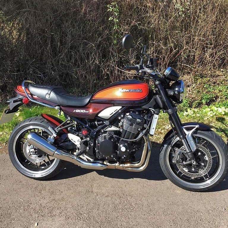 Hugger Candy Green/Metallic Yellow For Kawasaki Z 900 RS 2024-Current