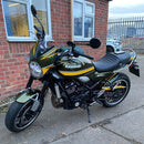 Hugger Metallic Red / Gold (Candytone Red Scheme) For Kawasaki Z 900 RS 2026>Current