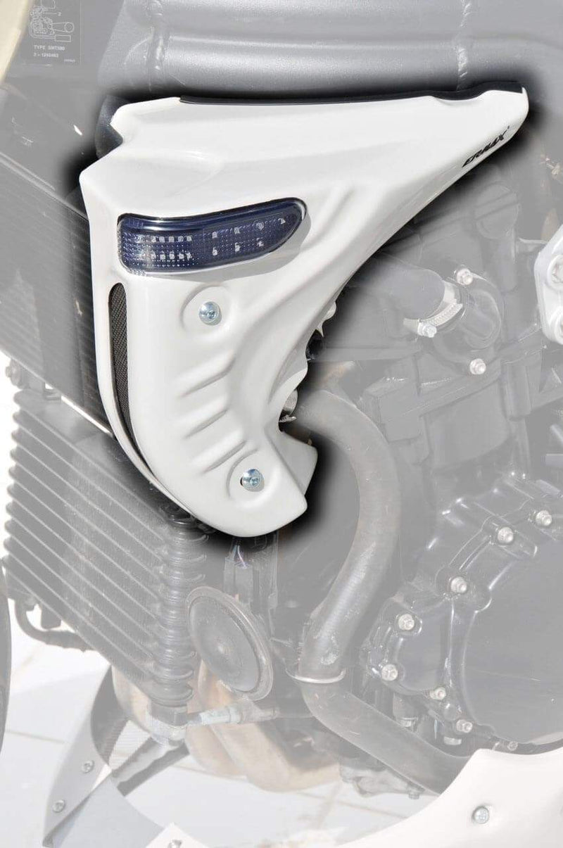 Radiator Cheeks For Metallic White (Fusion White) For Triumph Speed Triple 1050 2005-2007