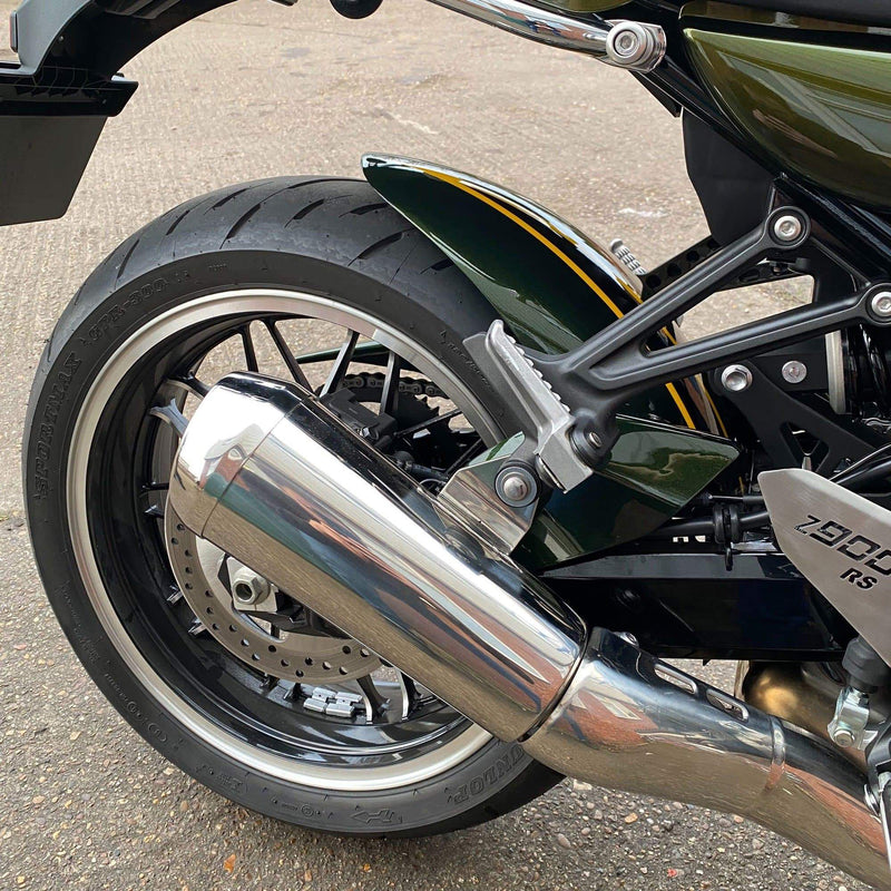 Hugger Metallic Green (Candytone Green Scheme) For Kawasaki Z 900 RS 2019-Current