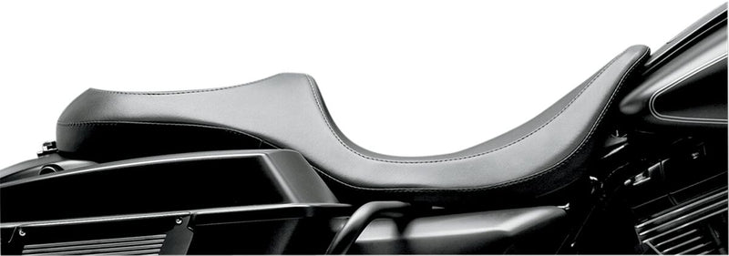 Villian Two-Up Seat Smooth Black