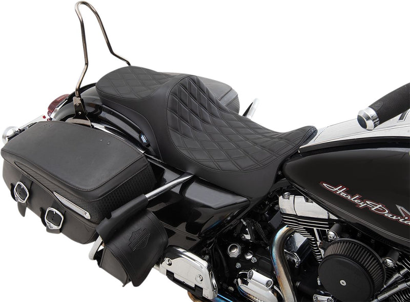 Predator 3 2-Up Seat Double Diamond Black For Harley Davidson FLHR 1584 2008