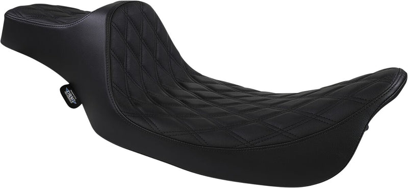 Extended Reach Predator 3 Seat Double Diamond Black / Black Thread