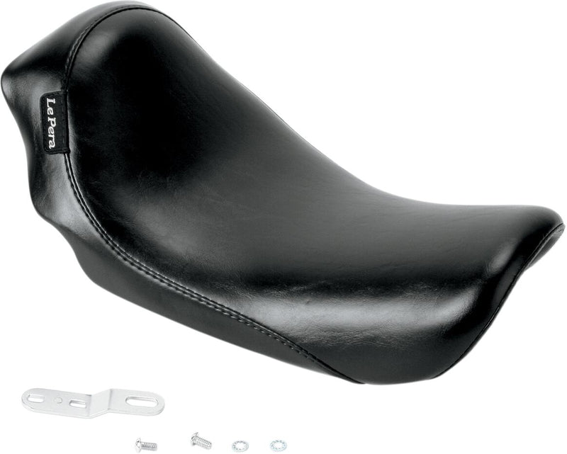 Silhouette Solo Seat Smooth Black For Harley Davidson FLD 1690 2012-2013