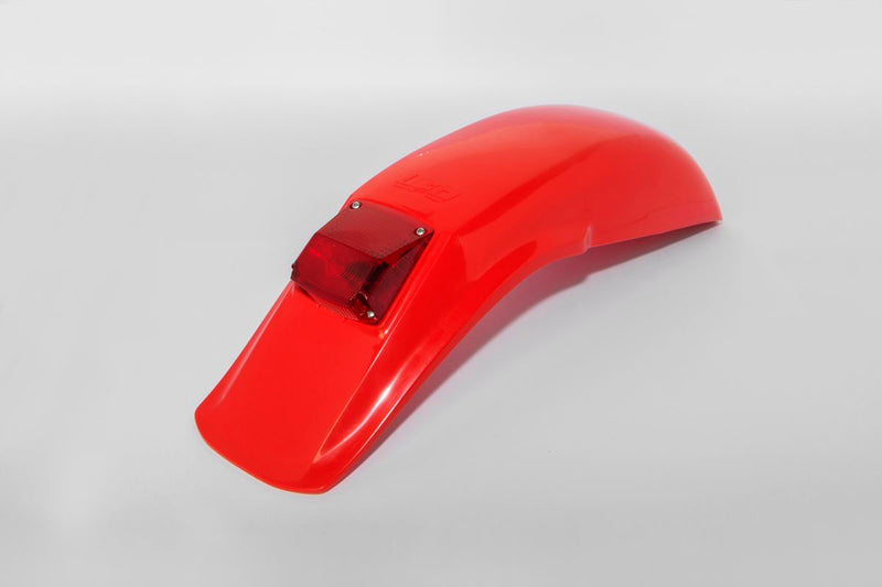 Universal Vintage Rear Fenders With Tail Light 83-93 Red