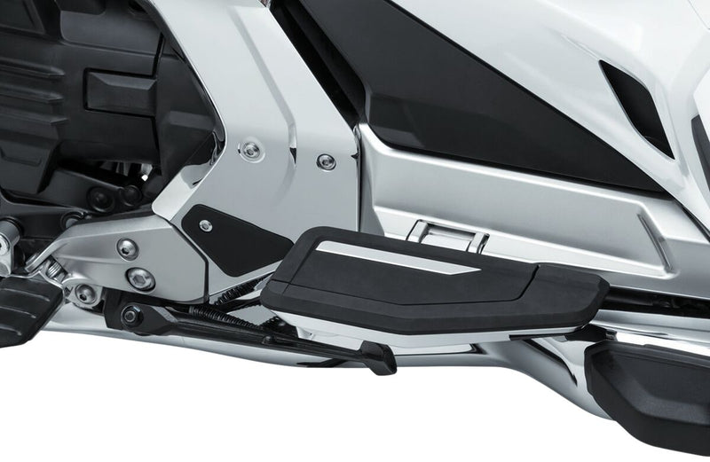 Omni Passenger Transformer Floorboard Chrome