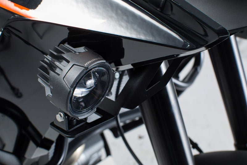 Light Mounting Kit Black | Vendor No NSW.04.004.10201/B