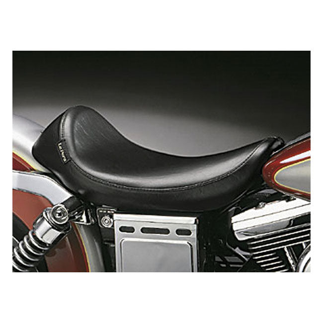 Silhouette Deluxe Solo Seat Smooth For 96-03 Dyna (Excl. FXDWG) (NU)