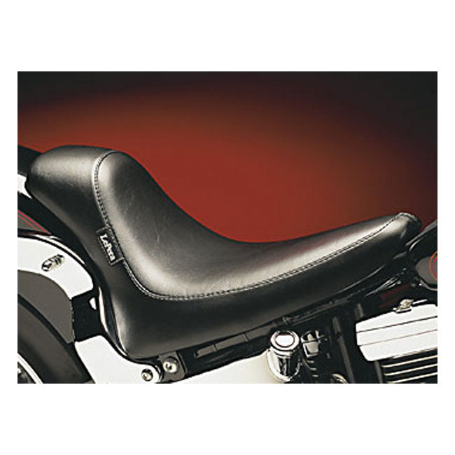 Silhouette Bullet Solo Seat 00-07 Softail (Excl. FXSTD Deuce models). Frame mounted / for Up To 150 MM Tire models