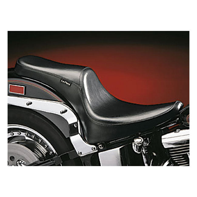 Silhouette Deluxe 2-Up Seat 00-17 Softail With Up To 150 MM Rear Tire (Excl. Deuce) (NU)