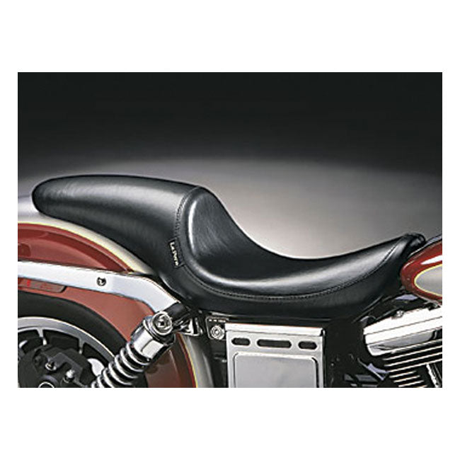 Silhouette Deluxe Seat 04-05 Dyna (Excl. FXDWG) (NU)