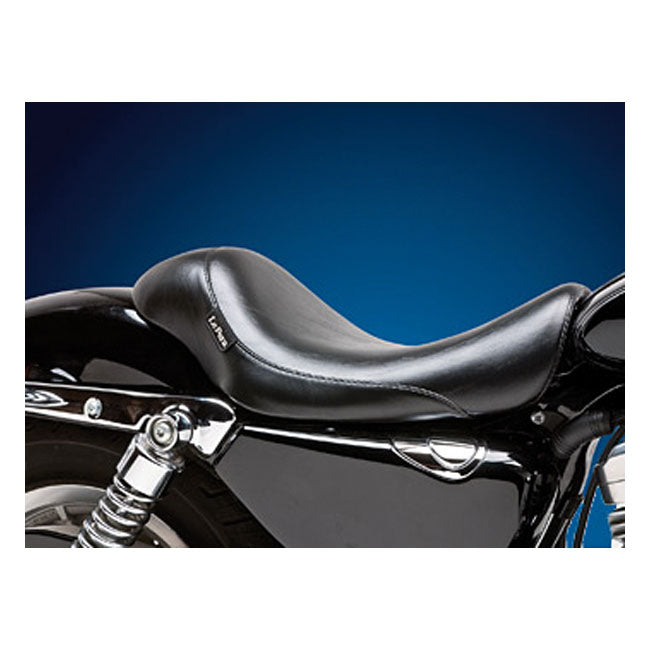 Silhouette Solo Seat Smooth For 07-09 XL With 3.3 Gallon Fuel Tank (NU)