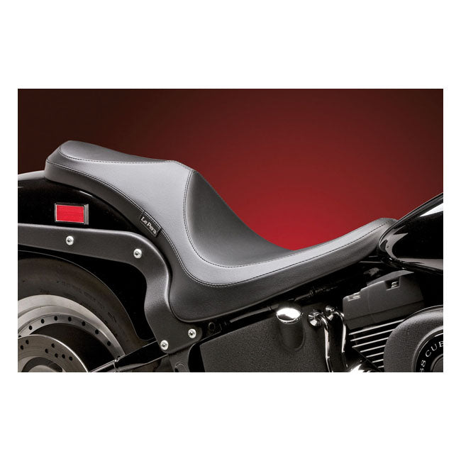 Villain 2-Up Seat For 00-17 Softail With Up To 150 Rear Tires (NU)