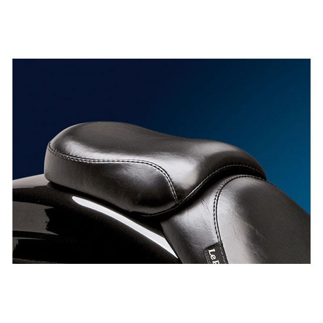 Passenger Seat For Silhouette Solo 06-17 Softail With 200 MM Rear Tire (NU)