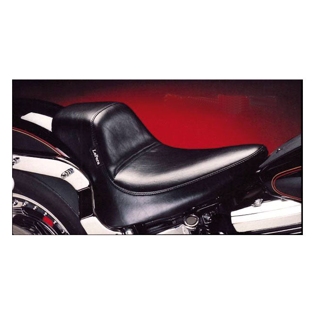 Daytona Sport Solo Seat 00-07 Softail (Excl. FXSTD Deuce). Frame mounted. With Up To 150 MM Tire models