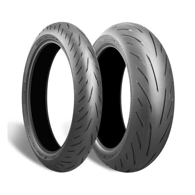 110 / 70HR17 S22 Evo Front Tyre
