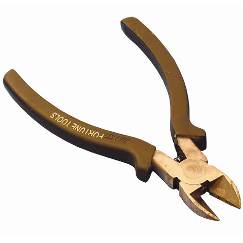 Diagonal Cutting Pliers